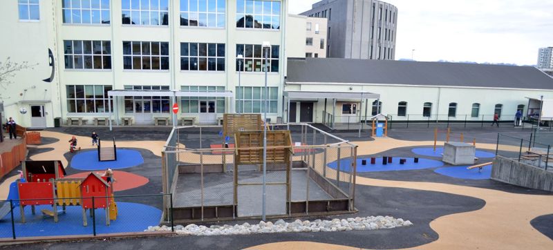 Oversikt skolegården på Johannes læringssenter