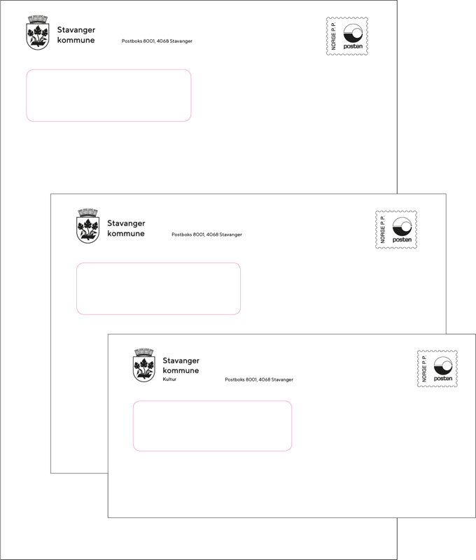 Konvolutter i tre størrelser, med logo plassert oppe i venstre hjørne.