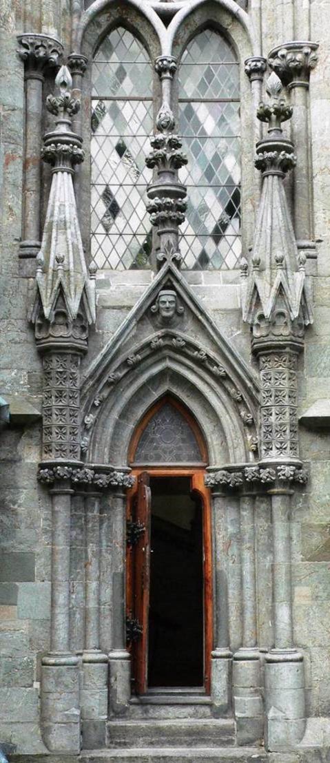 Steinhuggerkunst fra gotikken.