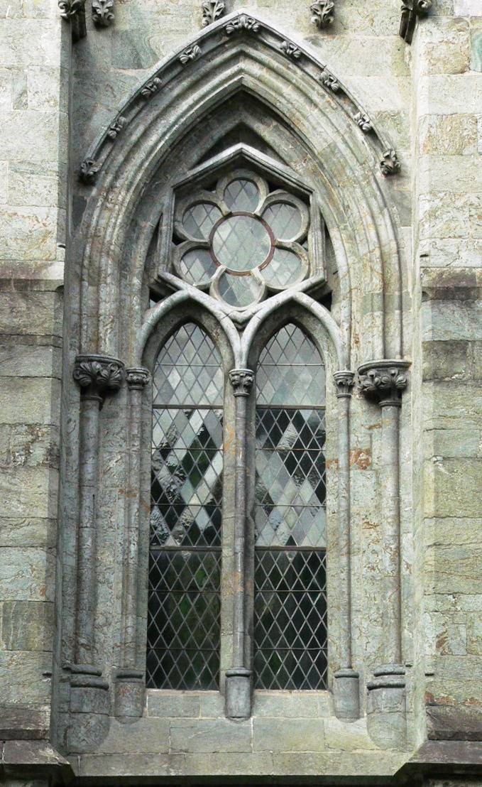 Gotisk stenhuggerkunst i Stavangergotikk