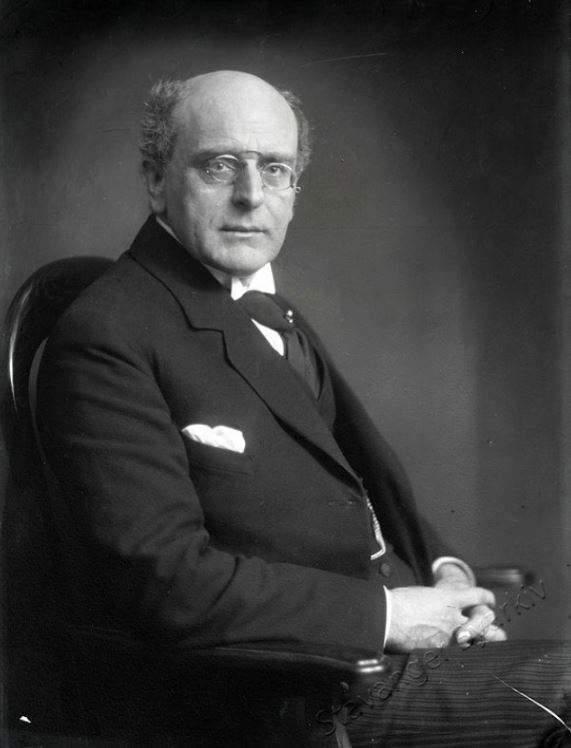 Portrettfoto av Lars Oftedahl