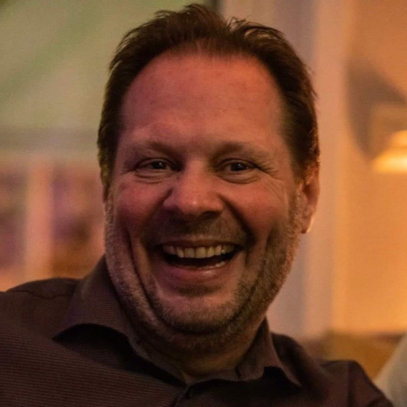 Ansiktet til en blid kar, Ørjan Larsen