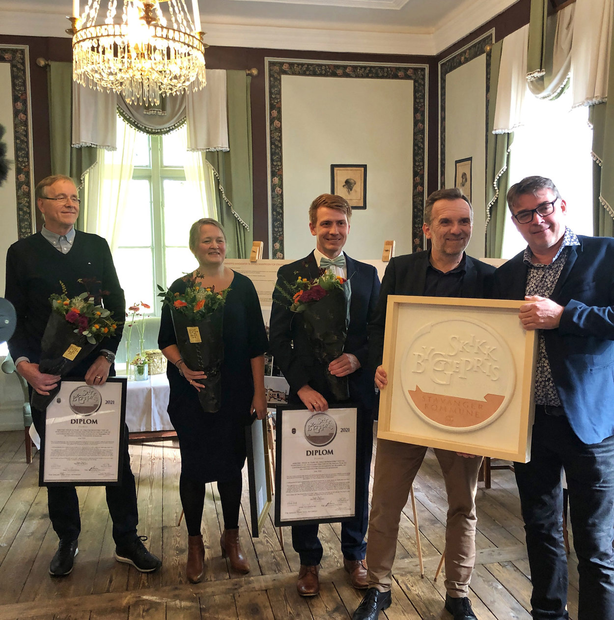 Fra venstre: Einar Eriksen fra Norconsult, landskapsarkitekt Else Dybkjær, Einar Hallgren fra AsplanViak, Leidulf Skjørestad fra Stavanger kommune og Per Arne Alstad fra Tou. (Foto: Sigrun Sætrevik)