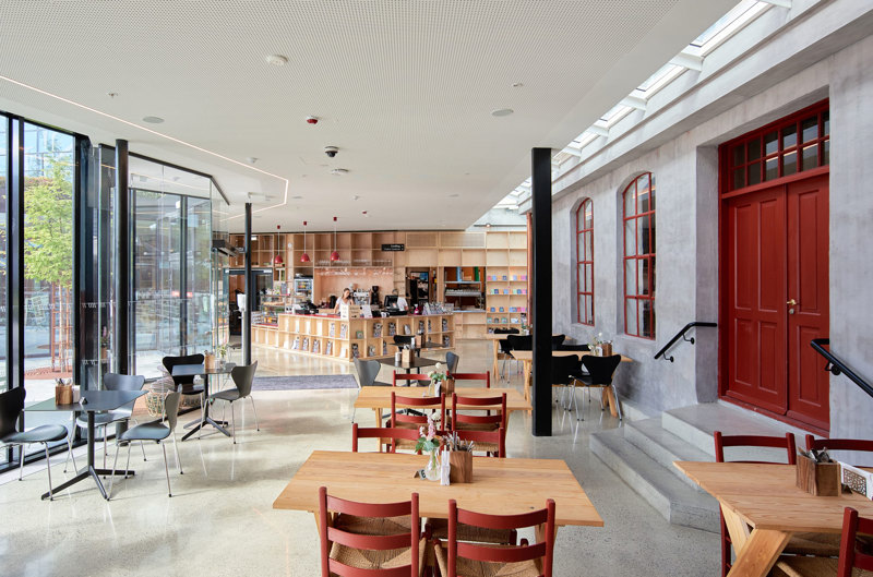 Kafeen på IDDIS er blitt et populært møtested. 