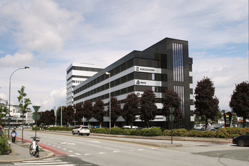 Bilde av en stor bygning, Lagårdsveien 80.