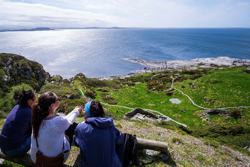 Turgåere på Fjøløy