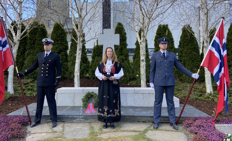 Frigjøringsdagen 2021. Varaordfører Dagny Sunnanå Hausken markerte dagen på Eiganes gravlund. 