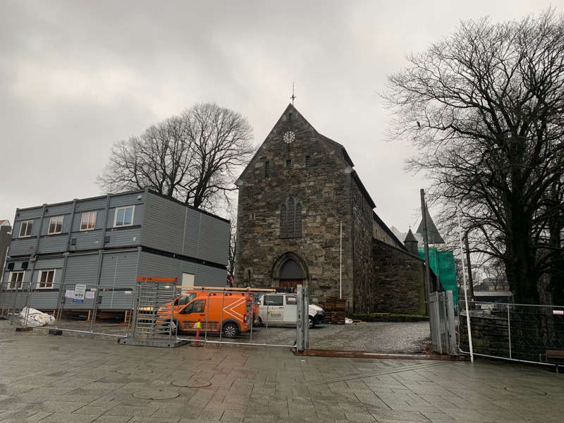 Domkirken pusses opp