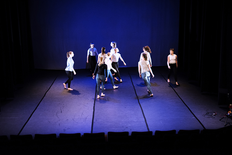 Dans og sceniske uttrykk