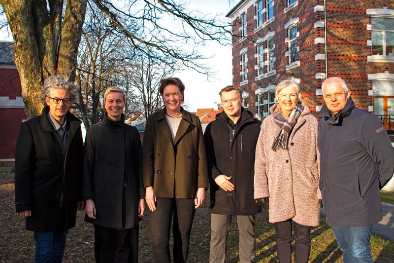 Kulturansvarlige i Rogaland ser at kulturlivet sliter etter pandemien, men skriver at de ser lyspunkter. Fra venstre: Anders Jaarvik (prosjektleder i fylkeskommunen), Tonje Kvammen Doolan (kommunalsjef kultur og samfunn i Randaberg), Kristina Ehrenberg-Rasmussen (kultursjef i Stavanger), Rune Thele (kultur- og næringssjef i fylkeskommunen), Tone Strømø (kultursjef i Sandnes), Morten E. Hansen (kultursjef i Sola). Foto: Gudrun Karina Arntsen, Rogaland fylkeskommune