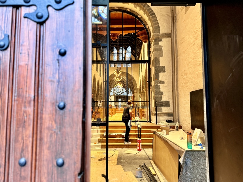 Inngangsparti i Stavanger domkirke, inn til forhallen. 