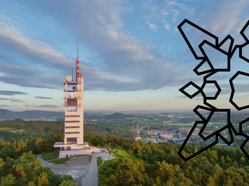 Ullandhaugtårnet med omslag