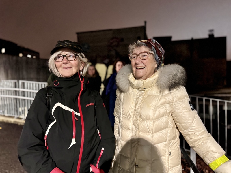 Marit Toaldsdottir Hebnes og Nortrud på jubileumsåpning.