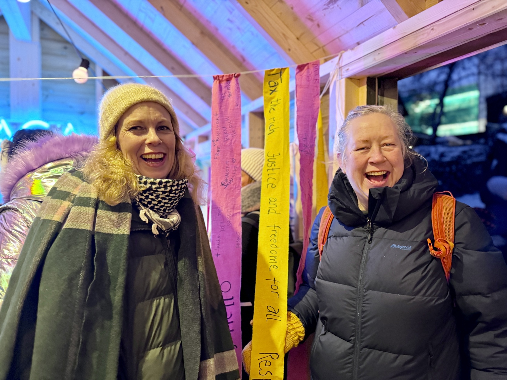 Victoria og Kirsti Walløe på programslipp