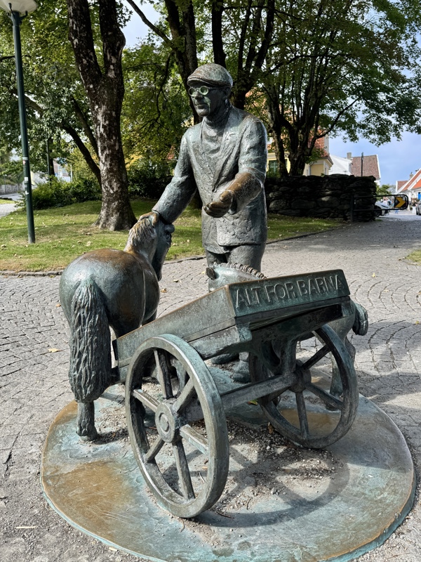 Skulptur av Lars Lende