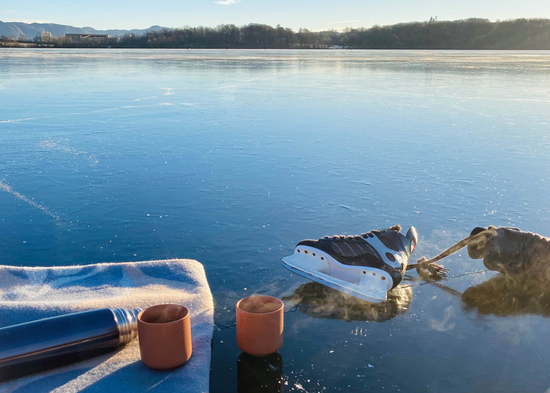 Skøte- og kakaotid på Mosvatnet. Foto: Helene Egeland 