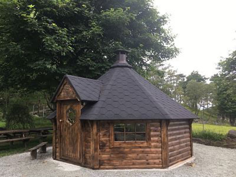 Viser bilde av en grillhytte