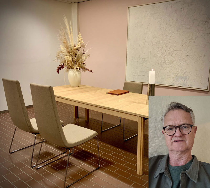 Bilde fra vigslingsrom og bilde av Arnt-Heikki Steinbakk