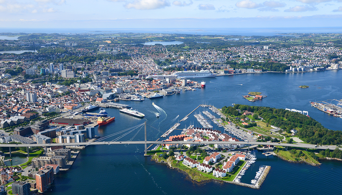 Stavanger, flyfoto: Harald M. Valderhaug