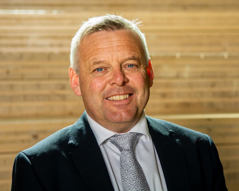 Bilde av varaordfører Henrik Halleland