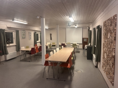 Viser bilde av utleielokalet på Gausel fritidsgård