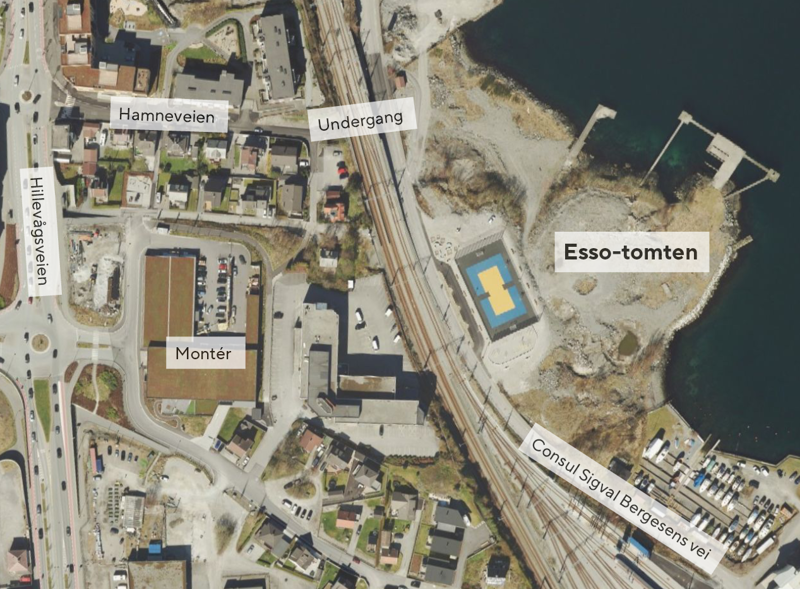 Flyfoto som viser Esso-tomten, et friområde mellom fjorden og Consul Sigval Bergesens vei (på nedsiden av jernbanen som går gjennom Hillevåg)